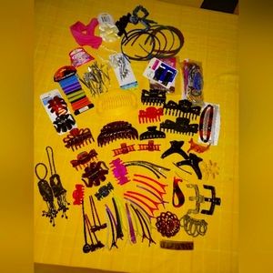 Lot of Hair Clips